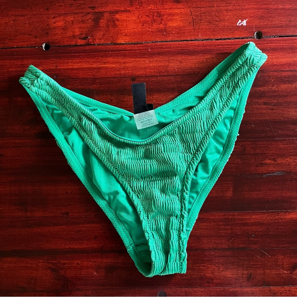 Triangl Maia Bikini Bottom Green Tropical Medium